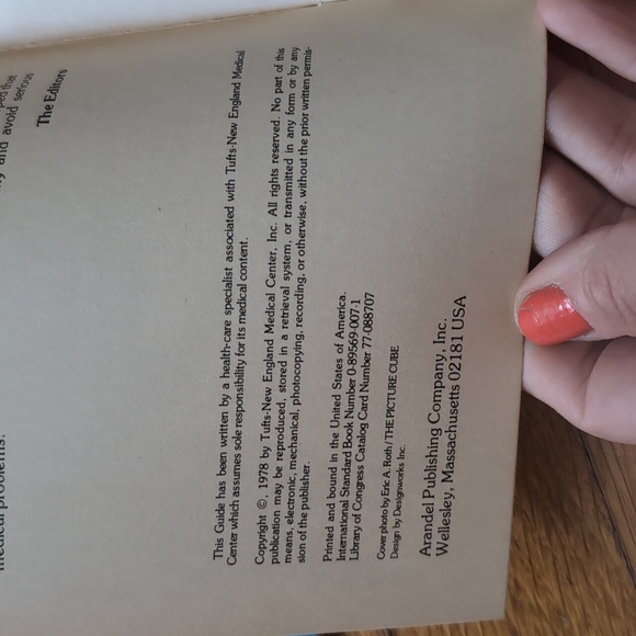 Vintage Tuffs New England Med Center Health Guides Set of 7 - Picture 4 of 6